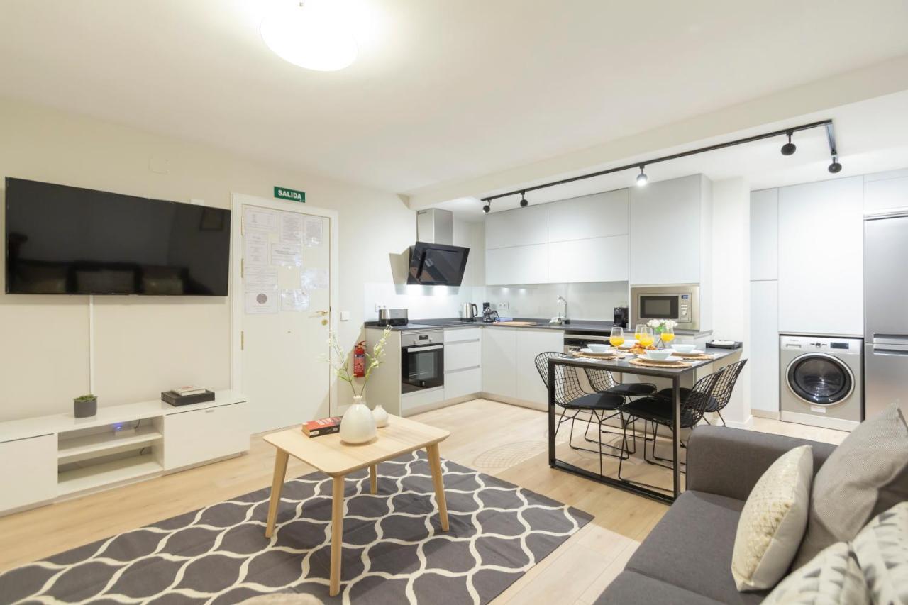 Dobohomes - Clara Del Rey Madrid Eksteriør bilde
