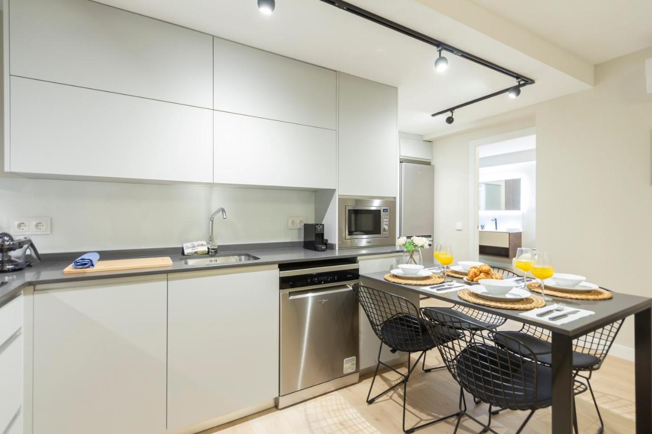 Dobohomes - Clara Del Rey Madrid Eksteriør bilde